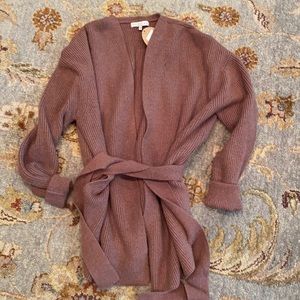 ⭐️ NEW WITH TAGS ⭐️ Current Air Coco cardigan size small!!